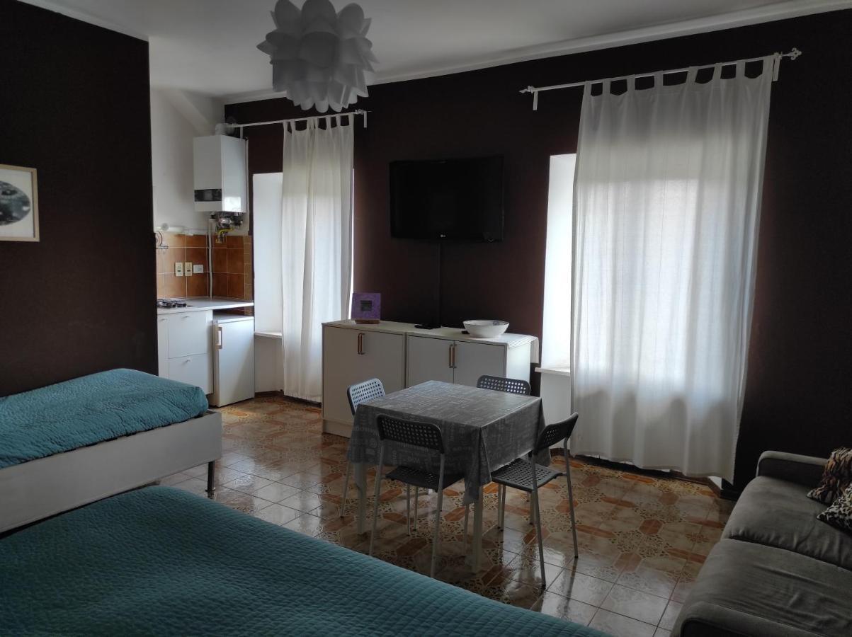 B&B Residenza Leonardo Фальконара-Мариттіма Екстер'єр фото