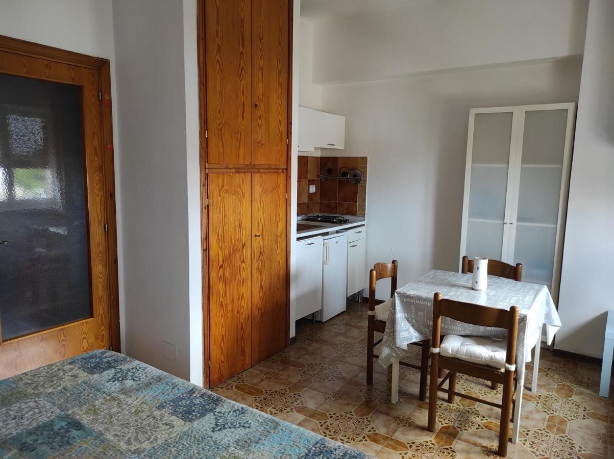 B&B Residenza Leonardo Фальконара-Мариттіма Екстер'єр фото
